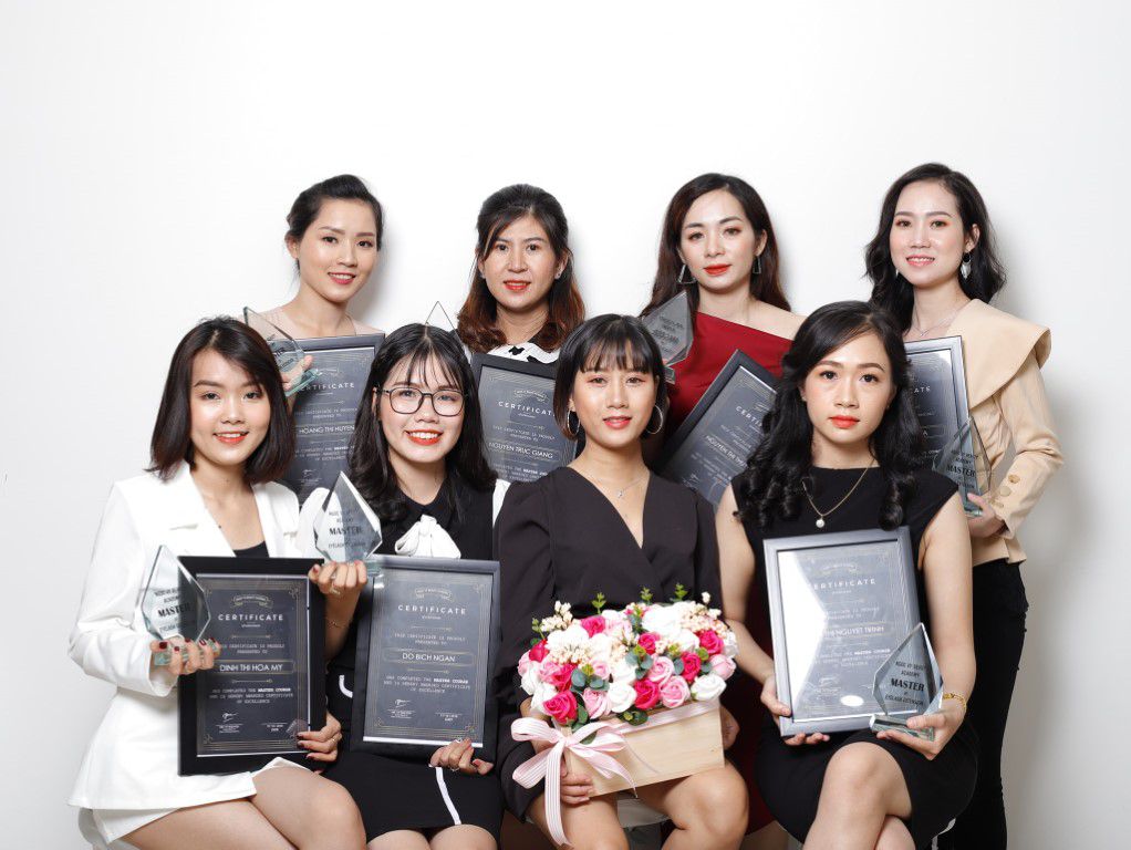 Khóa học Nối Mi Miễn Phí 2 tot nghiep master class 1